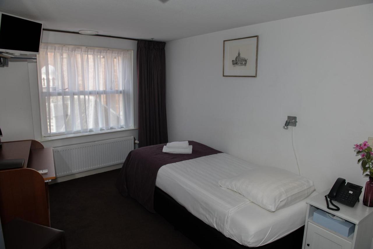 Hotel De Gaaper อาเมอร์สฟอร์ต ภายนอก รูปภาพ